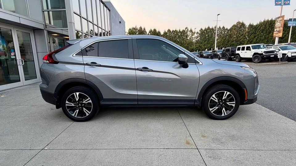 2023 Mitsubishi Eclipse Cross - Image 3 of 14