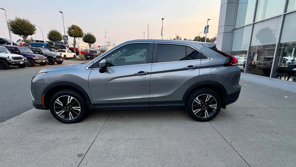 2023 Mitsubishi Eclipse Cross - Image 7 of 14