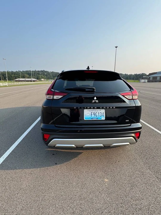 2023 Mitsubishi Eclipse Cross - Image 4 of 22