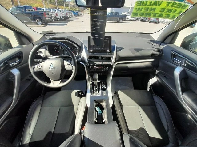 2023 Mitsubishi Eclipse Cross - Image 16 of 19