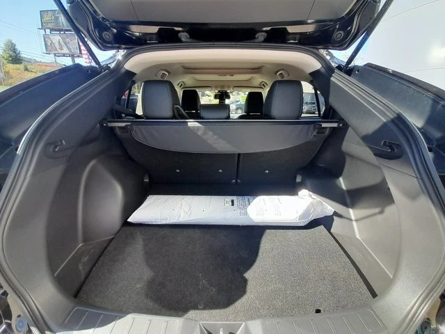 2023 Mitsubishi Eclipse Cross - Image 6 of 19