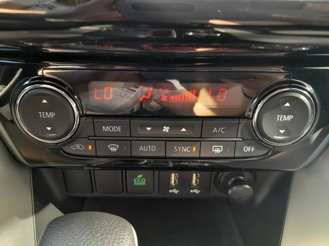 2023 Mitsubishi Eclipse Cross - Image 18 of 19