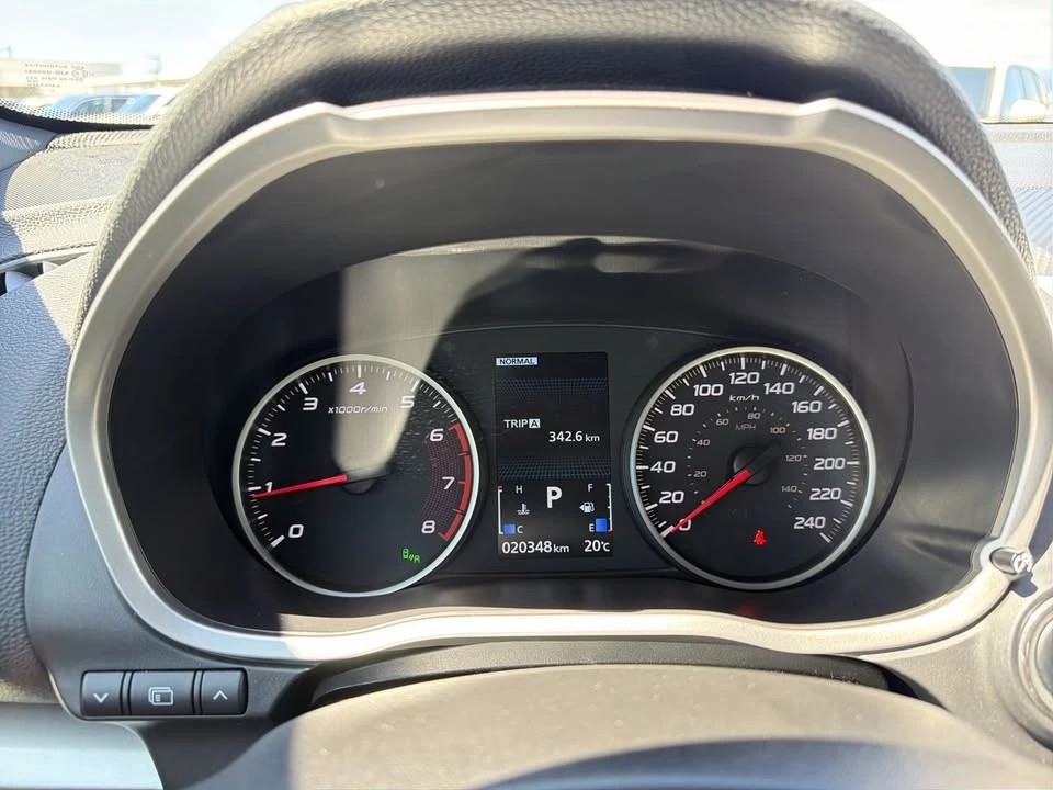 2023 Mitsubishi Eclipse Cross - Image 10 of 16