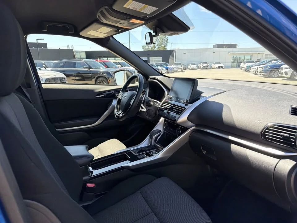 2023 Mitsubishi Eclipse Cross - Image 15 of 16