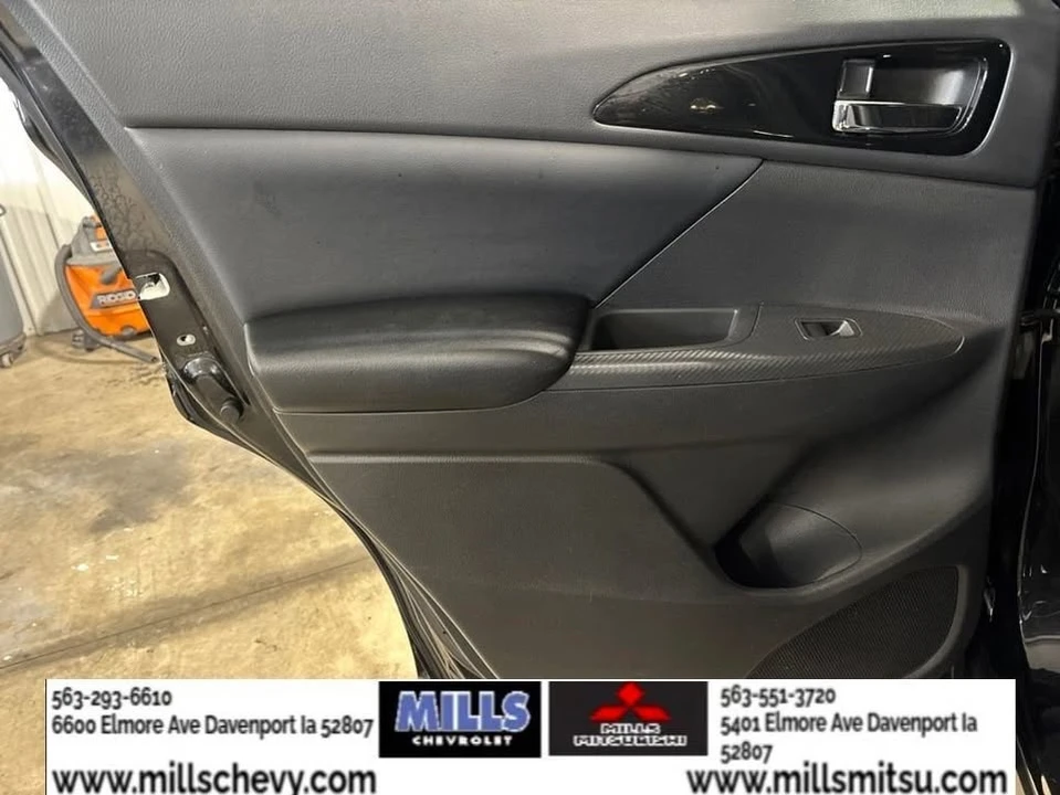 2023 Mitsubishi Eclipse Cross - Image 11 of 20