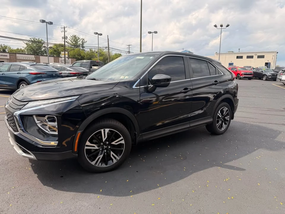 2023 Mitsubishi Eclipse Cross - Image 5 of 12