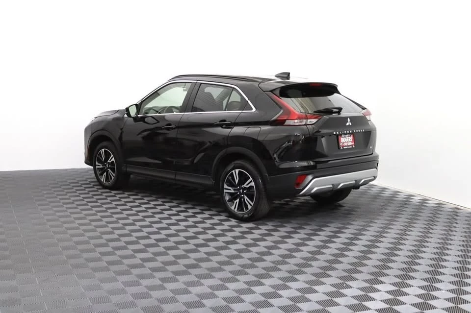 2023 Mitsubishi Eclipse Cross - Image 6 of 20