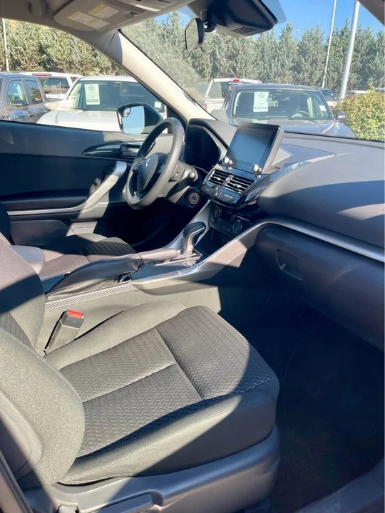 2023 Mitsubishi Eclipse Cross - Image 16 of 18