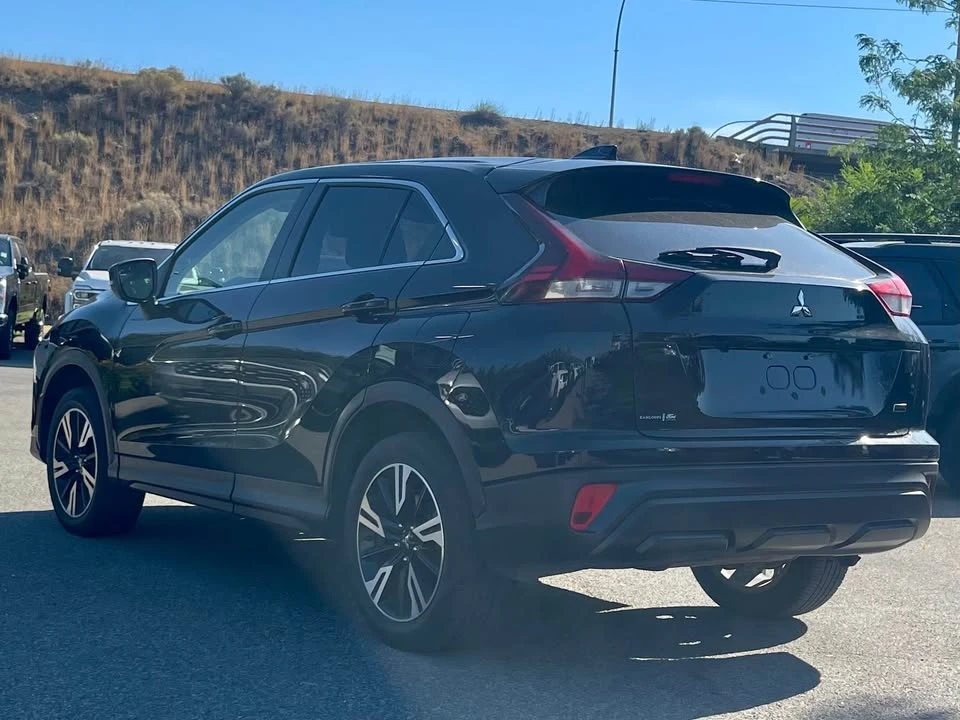 2023 Mitsubishi Eclipse Cross - Image 5 of 18