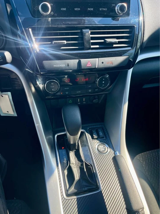 2023 Mitsubishi Eclipse Cross - Image 14 of 18