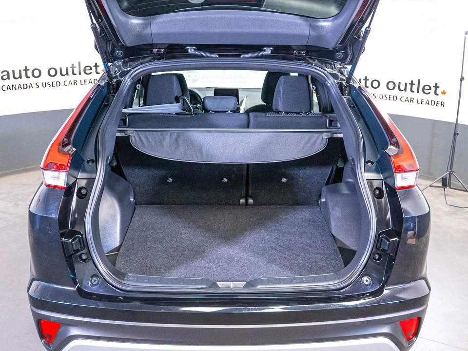 2023 Mitsubishi Eclipse Cross - Image 8 of 15