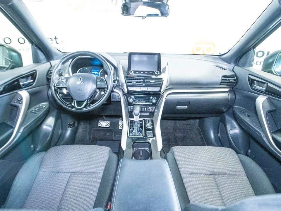 2023 Mitsubishi Eclipse Cross - Image 12 of 15
