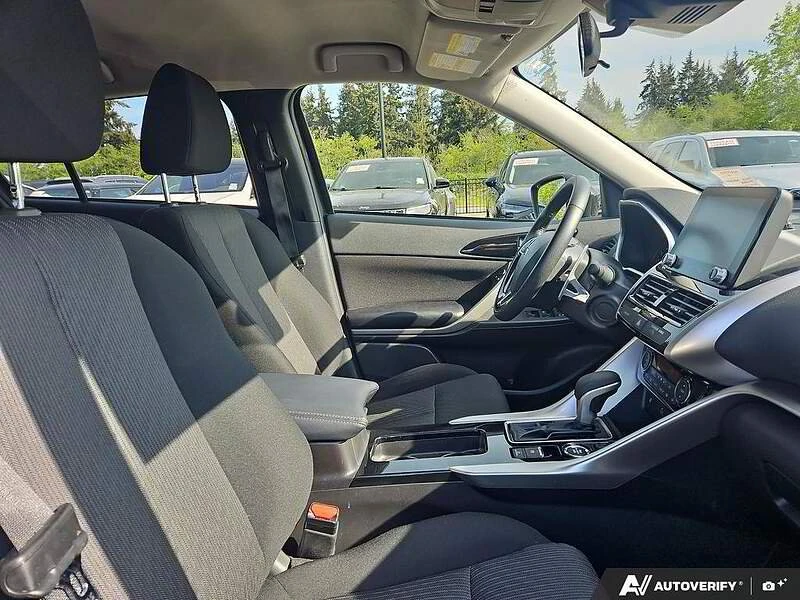 2023 Mitsubishi Eclipse Cross - Image 17 of 20