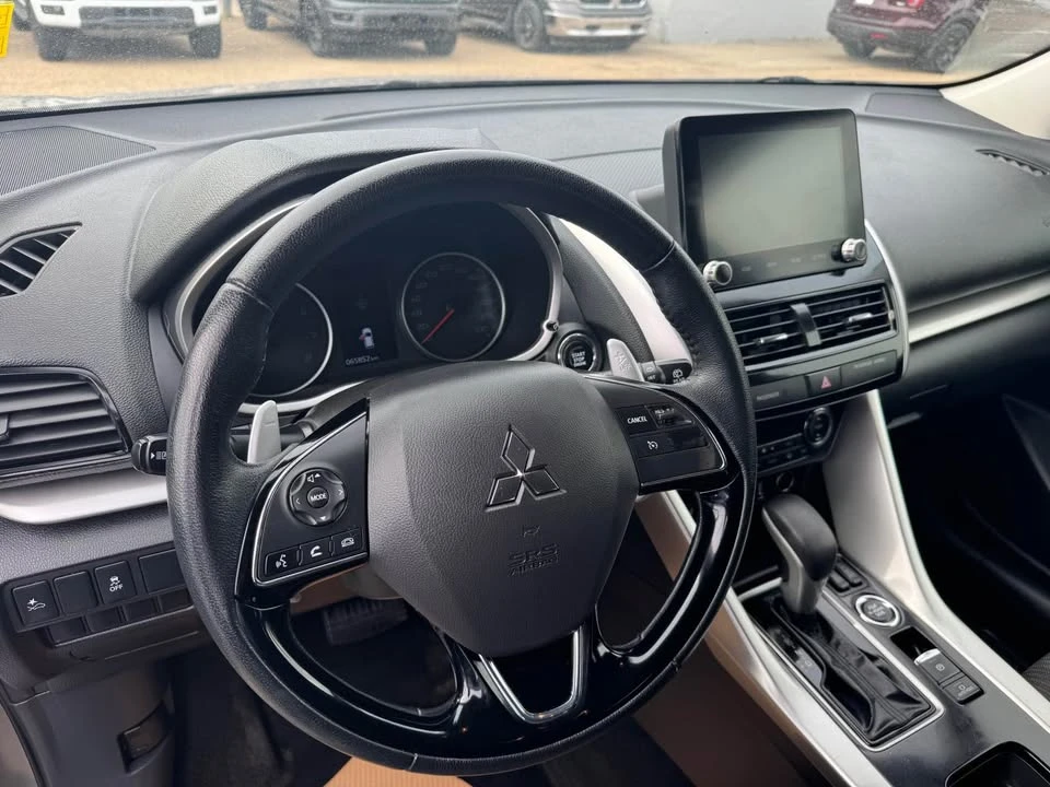 2023 Mitsubishi Eclipse Cross - Image 6 of 7