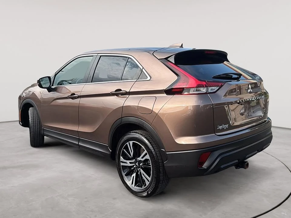 2023 Mitsubishi Eclipse Cross - Image 4 of 20