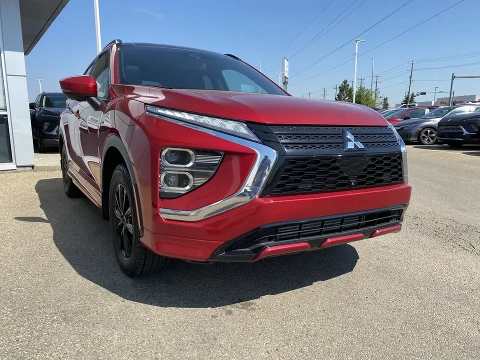 2023 Mitsubishi Eclipse Cross - Image 3 of 10
