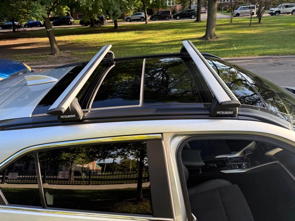 2023 Mitsubishi Eclipse Cross - Image 9 of 19