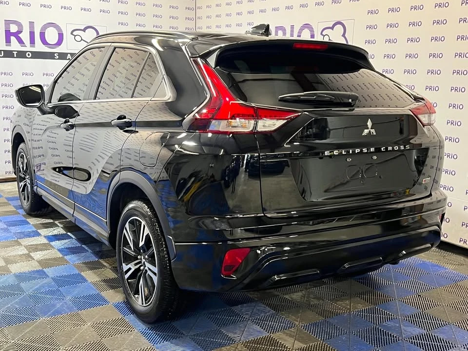 2023 Mitsubishi Eclipse Cross - Image 3 of 20