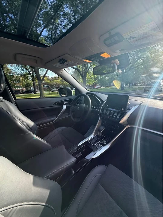 2023 Mitsubishi Eclipse Cross - Image 11 of 19