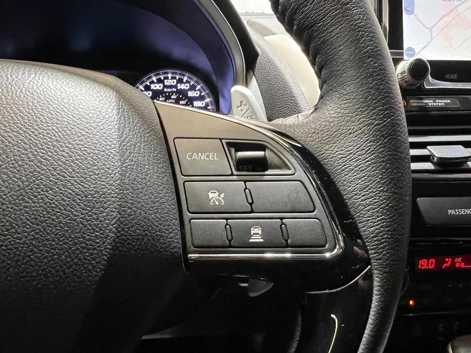 2023 Mitsubishi Eclipse Cross - Image 17 of 20