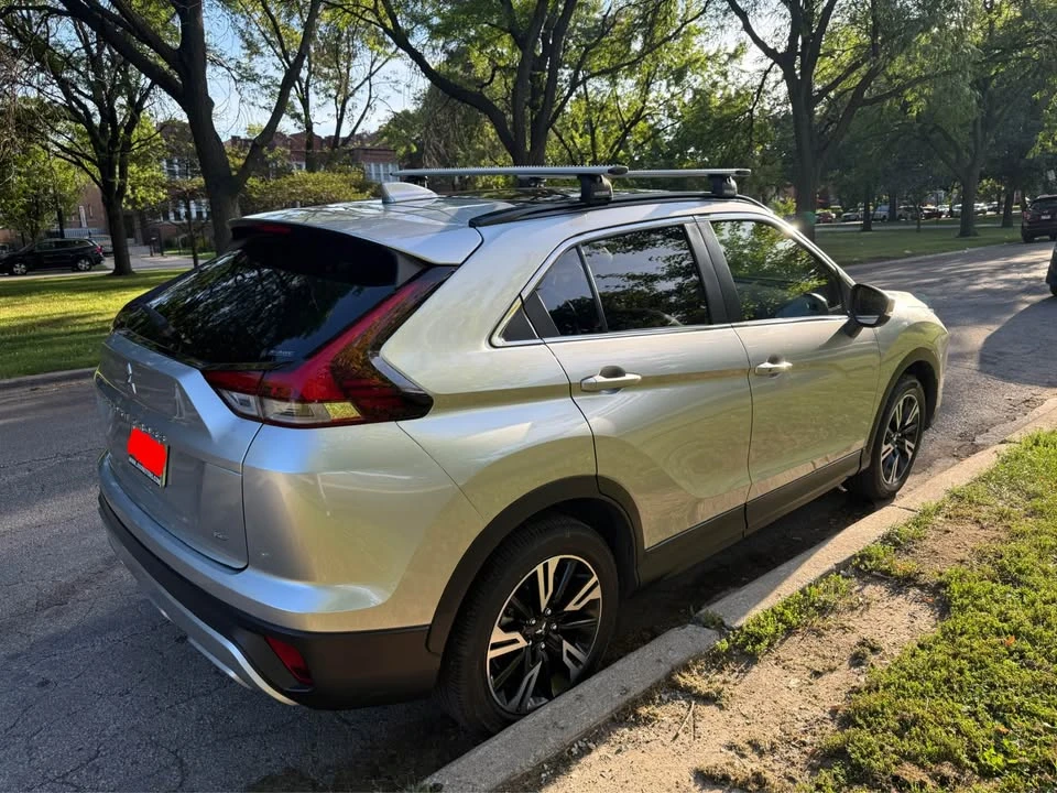 2023 Mitsubishi Eclipse Cross - Image 7 of 19
