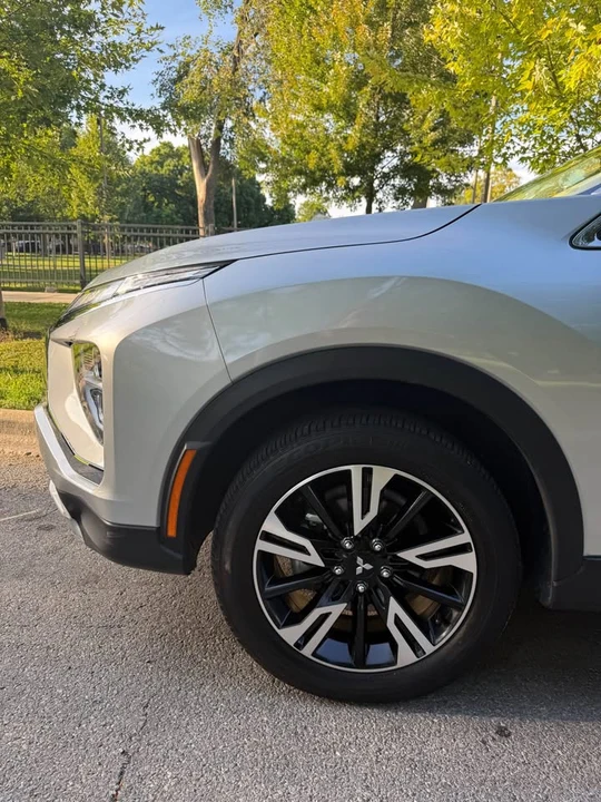 2023 Mitsubishi Eclipse Cross - Image 15 of 19