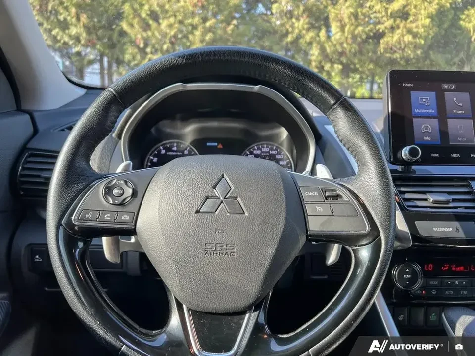 2023 Mitsubishi Eclipse Cross - Image 10 of 16