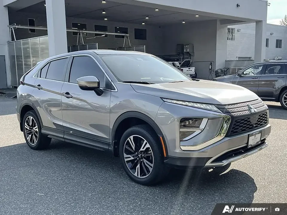 2023 Mitsubishi Eclipse Cross - Image 3 of 16