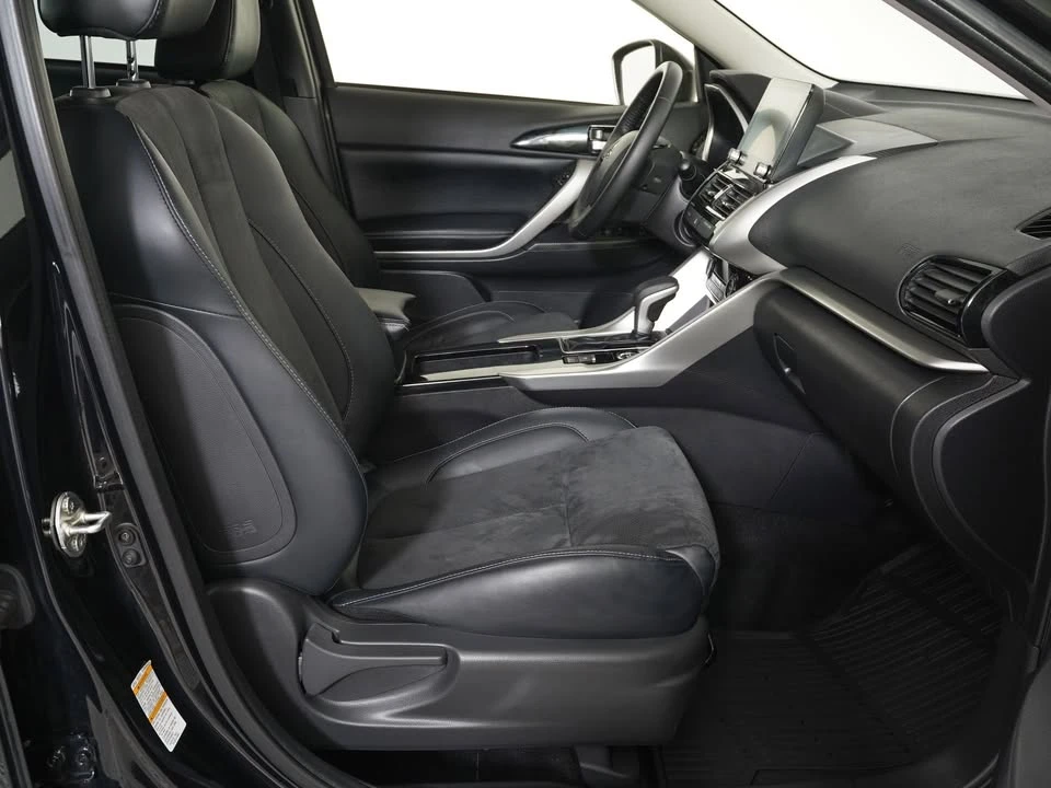2023 Mitsubishi Eclipse Cross - Image 8 of 20