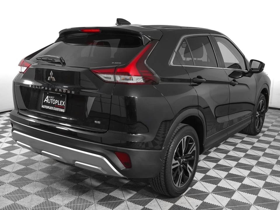 2023 Mitsubishi Eclipse Cross - Image 4 of 20