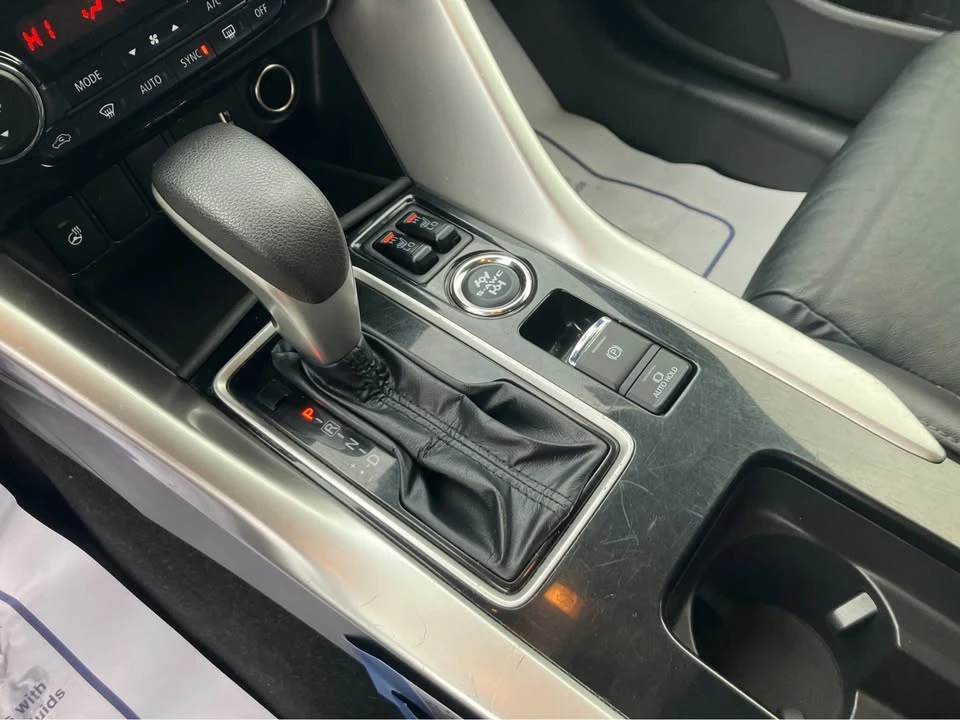 2023 Mitsubishi Eclipse Cross - Image 8 of 13