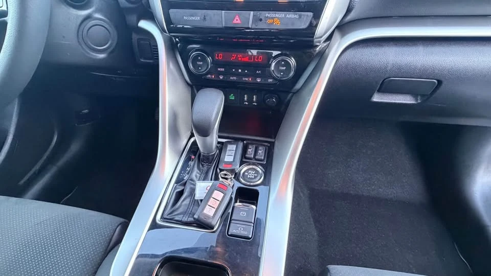 2023 Mitsubishi Eclipse Cross - Image 14 of 20