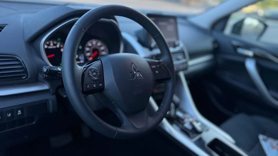 2023 Mitsubishi Eclipse Cross - Image 18 of 20