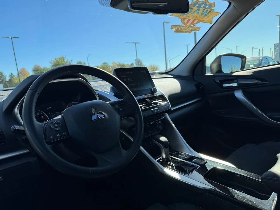 2023 Mitsubishi Eclipse Cross - Image 13 of 17