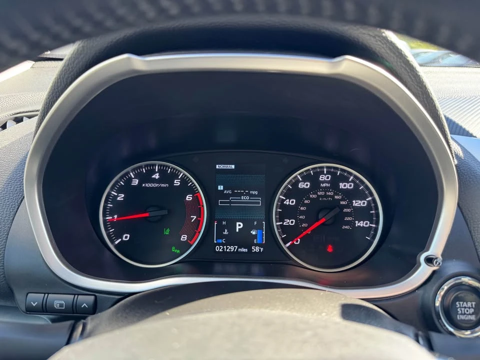 2023 Mitsubishi Eclipse Cross - Image 11 of 17