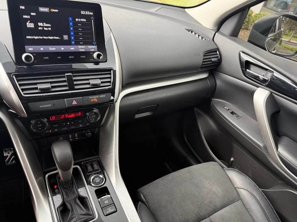 2023 Mitsubishi Eclipse Cross - Image 16 of 20