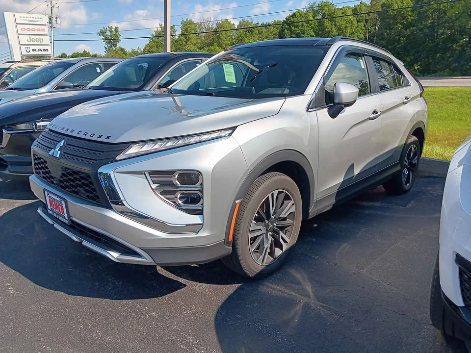 2023 Mitsubishi Eclipse Cross - Image 2 of 4
