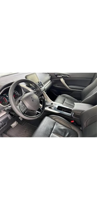 2023 Mitsubishi Eclipse Cross - Image 9 of 20