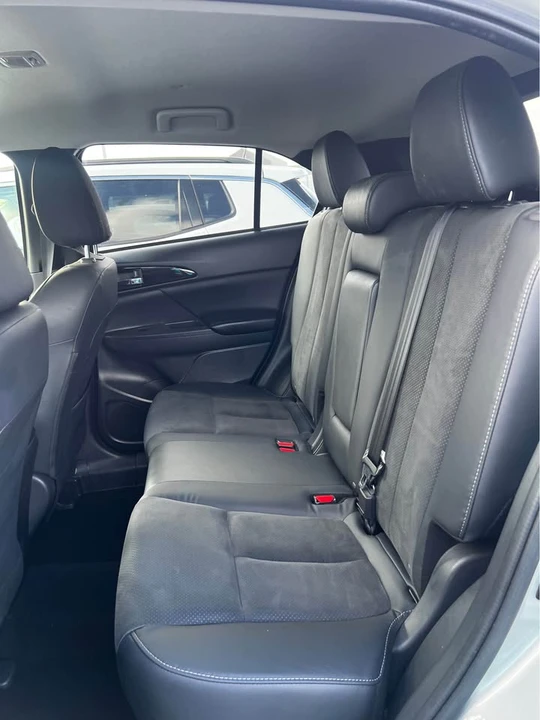 2023 Mitsubishi Eclipse Cross - Image 11 of 12