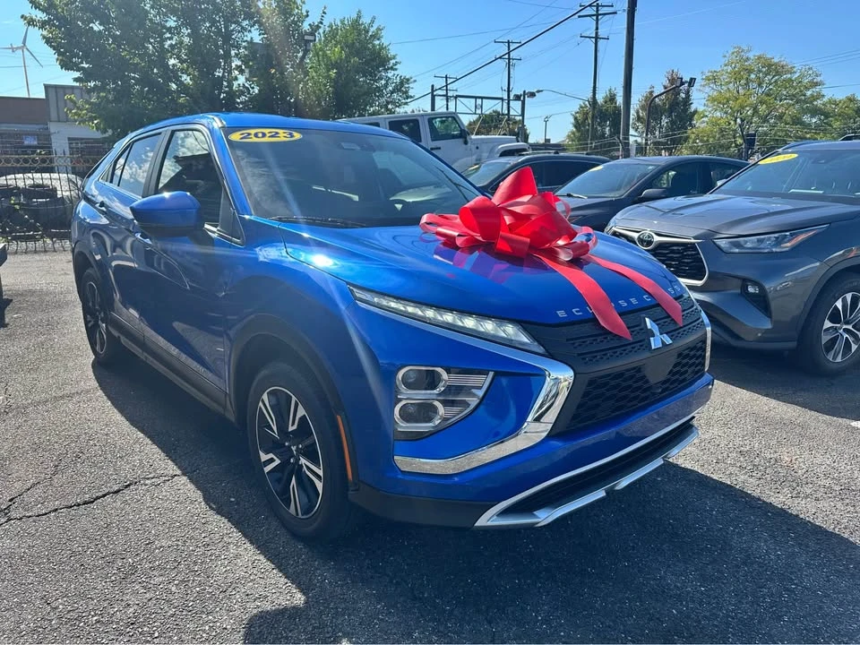 2023 Mitsubishi Eclipse Cross - Image 4 of 15