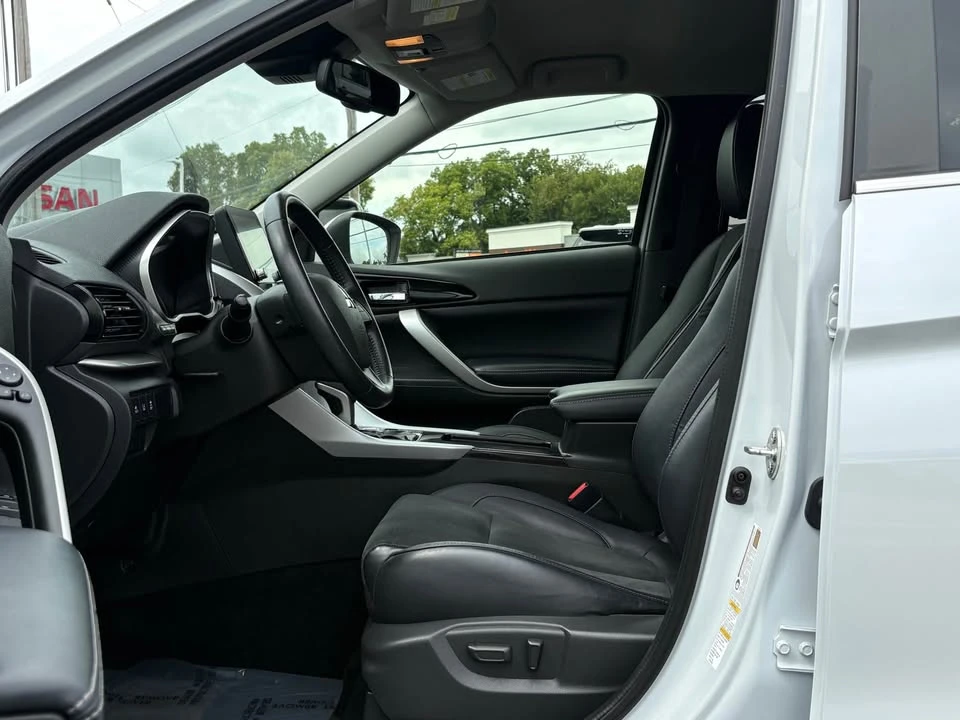 2023 Mitsubishi Eclipse Cross - Image 10 of 20