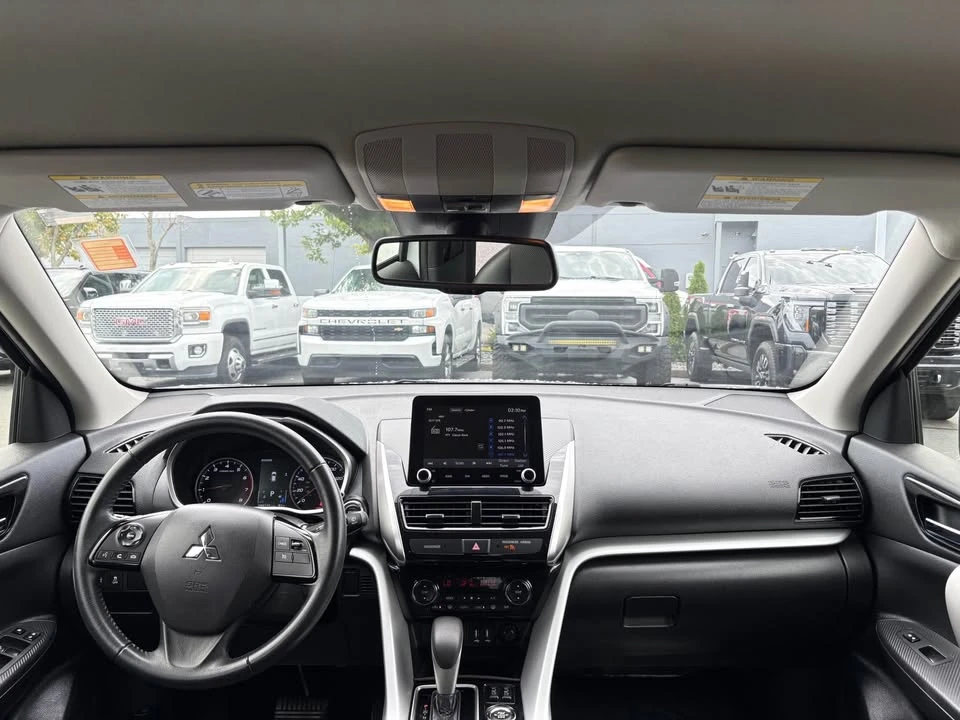 2023 Mitsubishi Eclipse Cross - Image 13 of 20