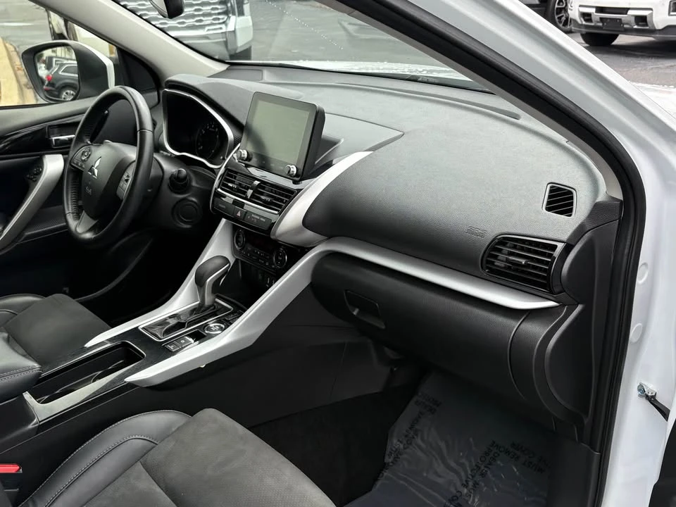 2023 Mitsubishi Eclipse Cross - Image 14 of 20