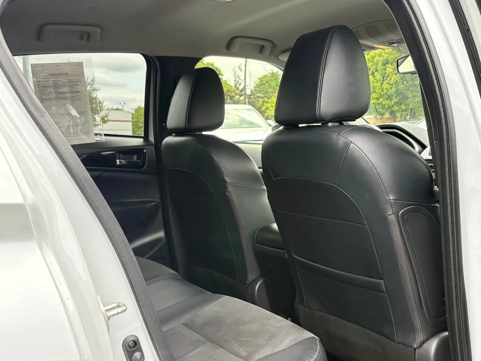 2023 Mitsubishi Eclipse Cross - Image 18 of 20