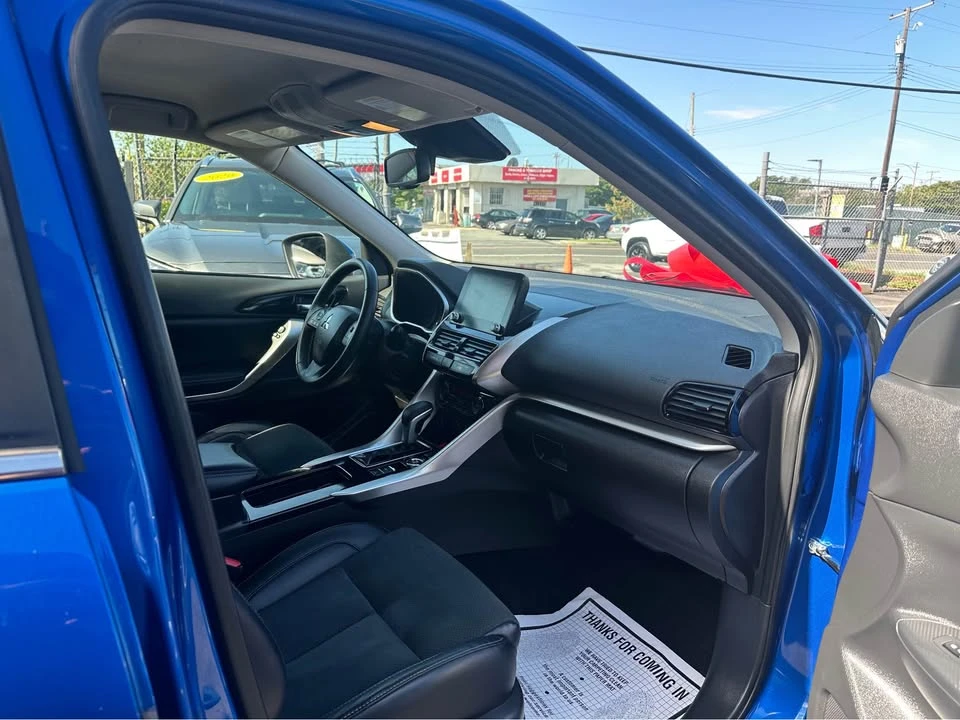 2023 Mitsubishi Eclipse Cross - Image 14 of 15