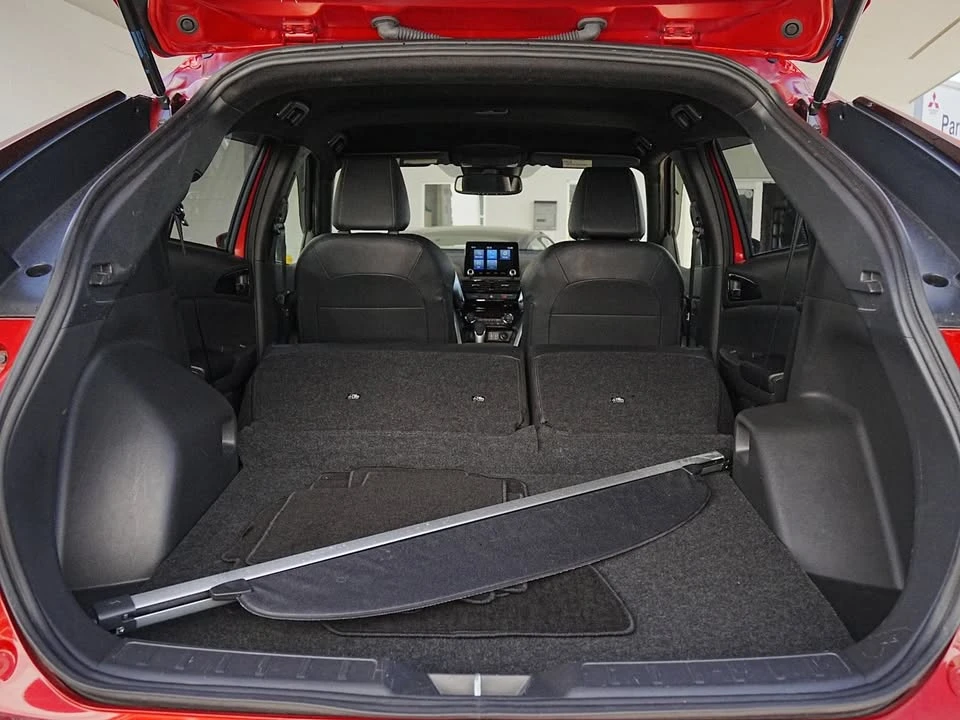 2023 Mitsubishi Eclipse Cross - Image 9 of 20