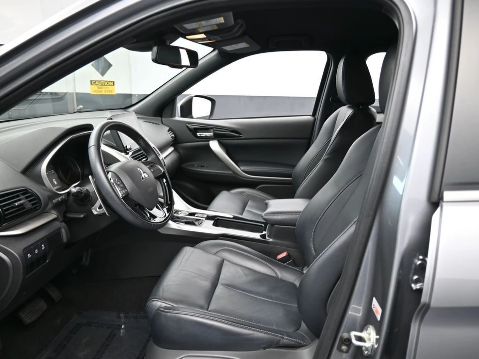 2023 Mitsubishi Eclipse Cross - Image 11 of 12