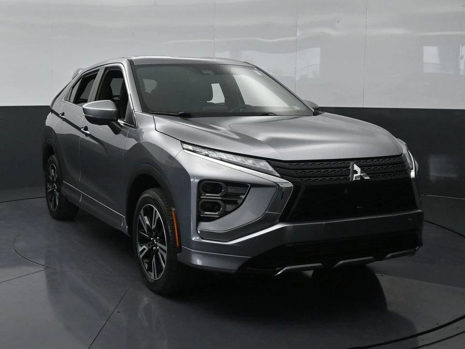 2023 Mitsubishi Eclipse Cross - Image 9 of 12