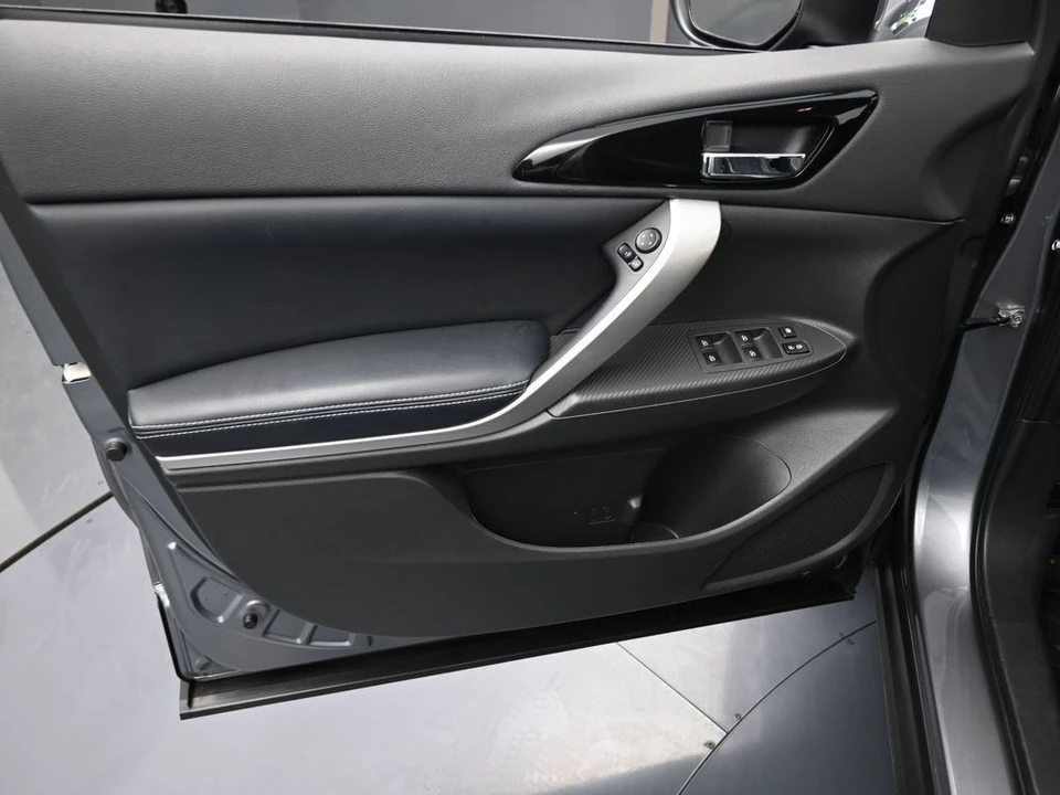 2023 Mitsubishi Eclipse Cross - Image 12 of 12