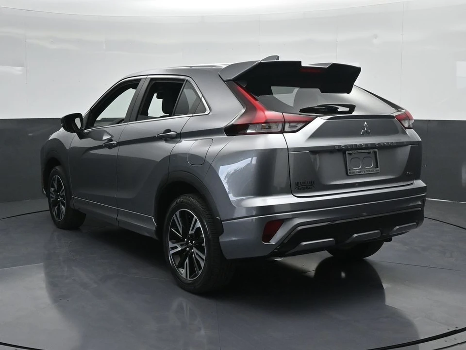 2023 Mitsubishi Eclipse Cross - Image 4 of 12